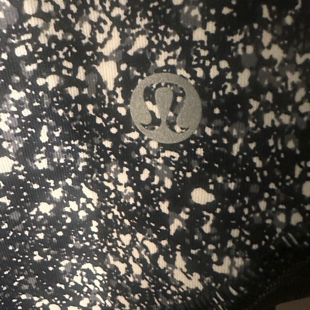 Lululemon Pace Rival Crop Splatter White Black Leggings Size 8 - Picture 5 of 6